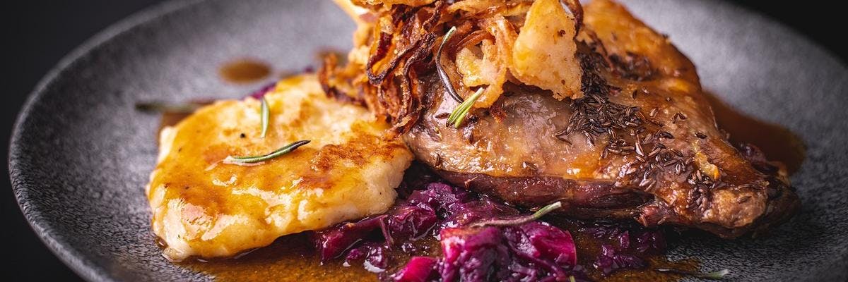 Roasted Goose with Red Cabbage Sauerkraut & Creamy Mash recipe