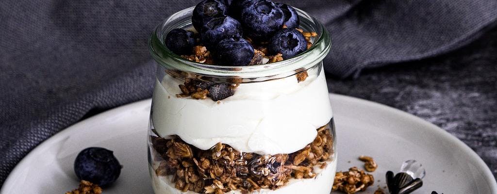 Mixed Yogurt Blueberry Breakfast Pot recipe