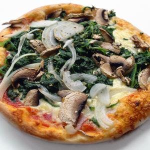 Garlicky Cheese Pizza with Spinach, Mushrooms & Onion