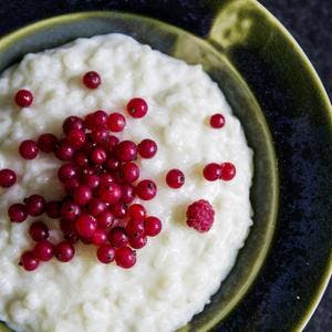 Creamy Rice Pudding with Red Currants 