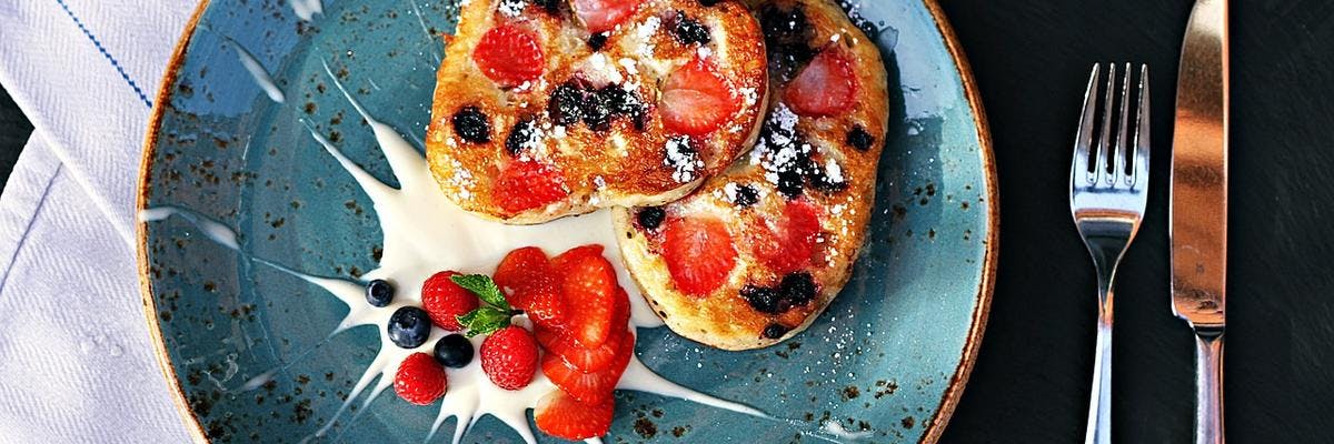 Pancakes with Berries & Cream recipe