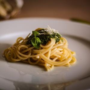 Simple Pesto Spaghetti