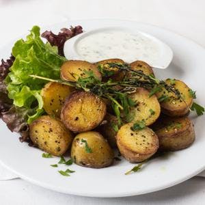 Crispy Potatoes with Homemade Sour Cream & Chive Dip