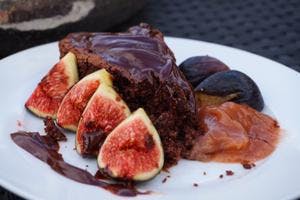 Sticky Fig Chocolate Cake