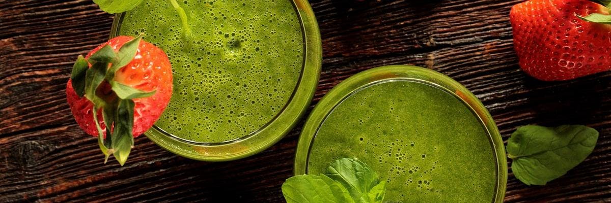 Strawberry and Spinach Smoothie recipe