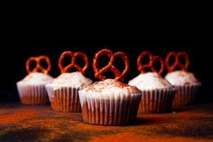 Salted Caramel Pretzel Cupcakes