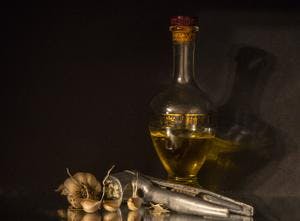Homemade Garlic Oil