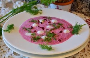Creamy Pink Beetroot Soup with Fresh Dill