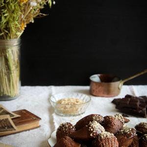 Chocolate & Hazelnut Madeleines 